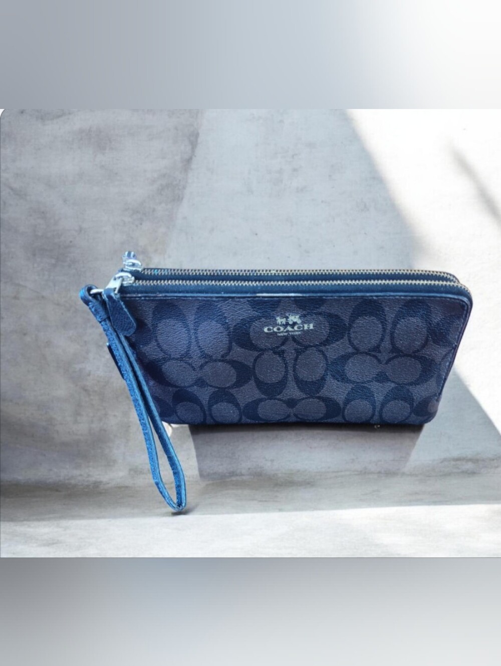 Coach Brown Signature Double Zip Wristlet Coated Canvas Gold Hardware F52057